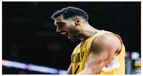  إيهاب أمين: الأهلي لا يملك فرصة للاحتفال.. والفوز على إيجنيتي منحنا دوافع كبيرة